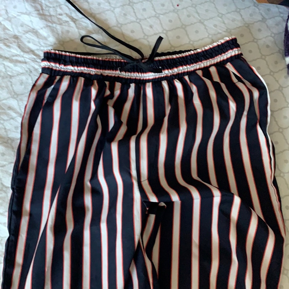 Straight leg, light weight pants